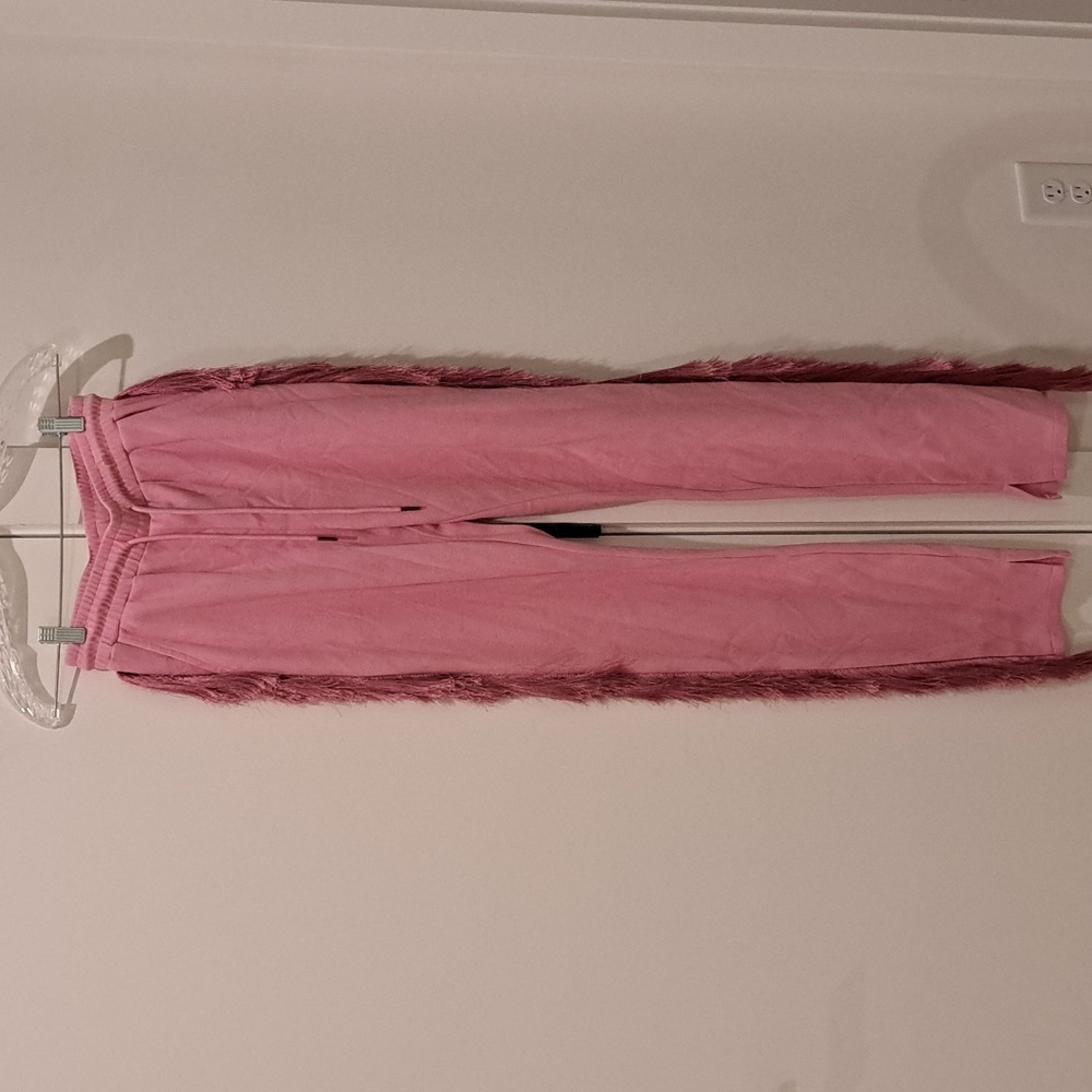 Minaa Monroe Pink Tassel Sweatpants - Picture 4 of 9